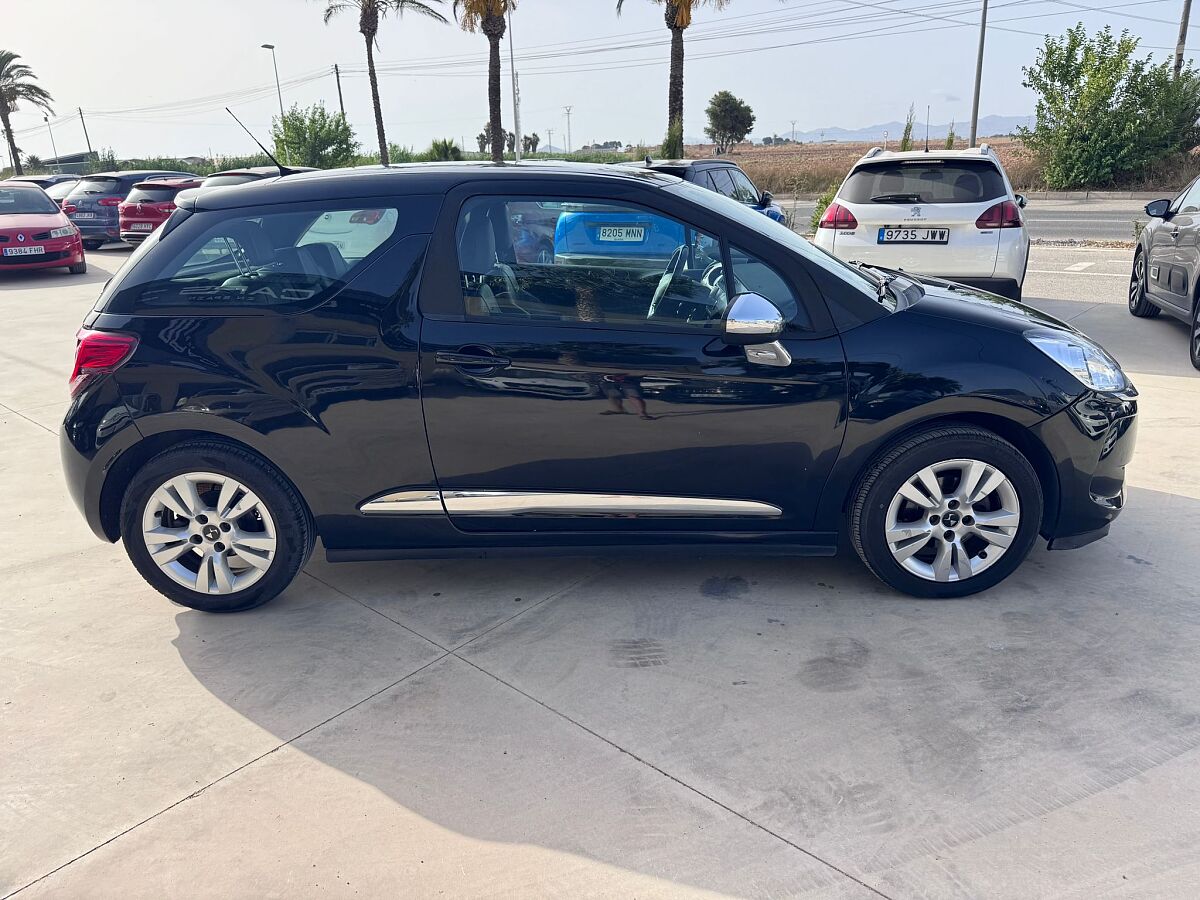 CITROEN DS3 EXCLUSIVE 1.2 E-THP AUTO SPANISH LHD IN SPAIN 121000 MILES 2018